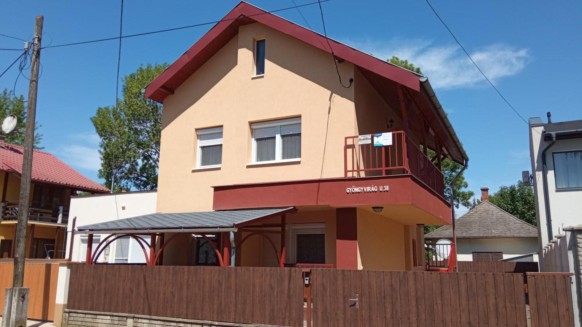 Hajdúszoboszló Gyoengyvirag Apartmanhaz מראה חיצוני תמונה